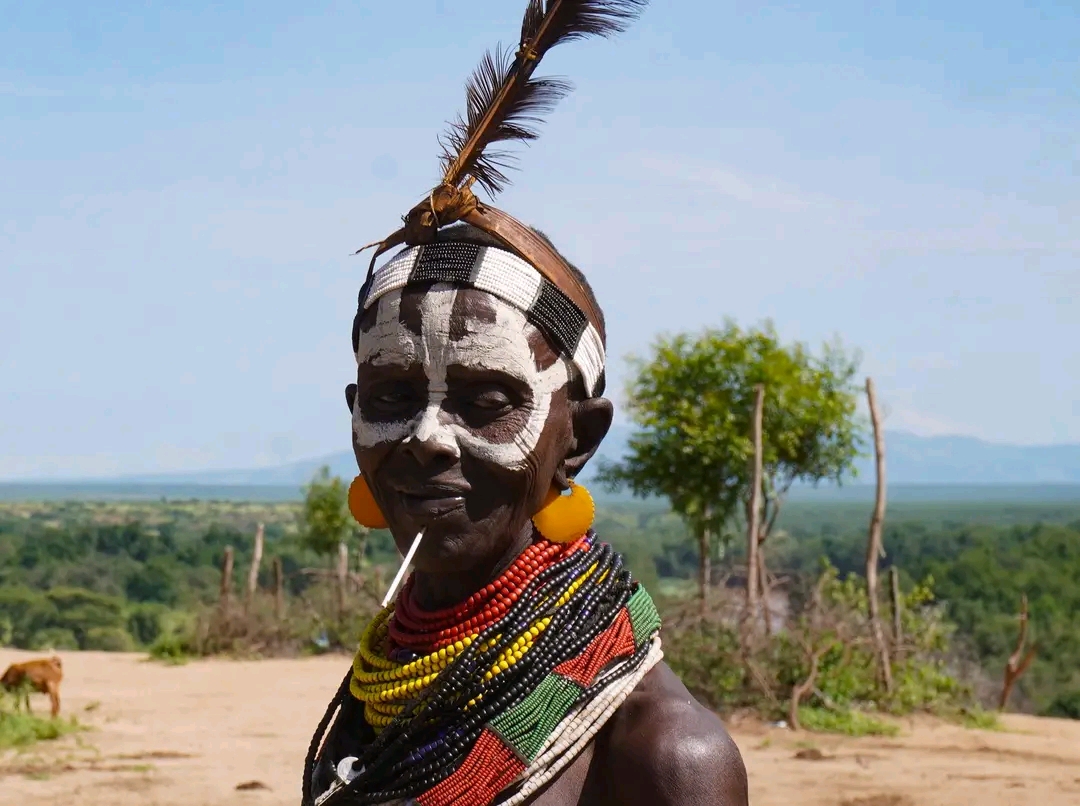 Discover the Omo Valley in southern Ethiopia with 4×4 Ethiopia Tours.